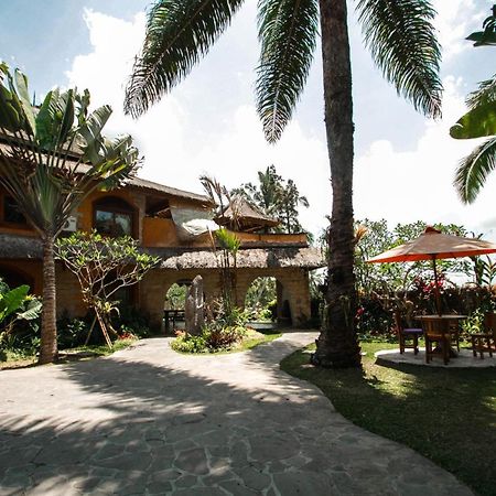 Saudara Home Ubud Экстерьер фото