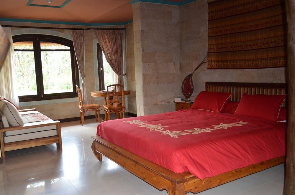 Saudara Home Ubud Экстерьер фото