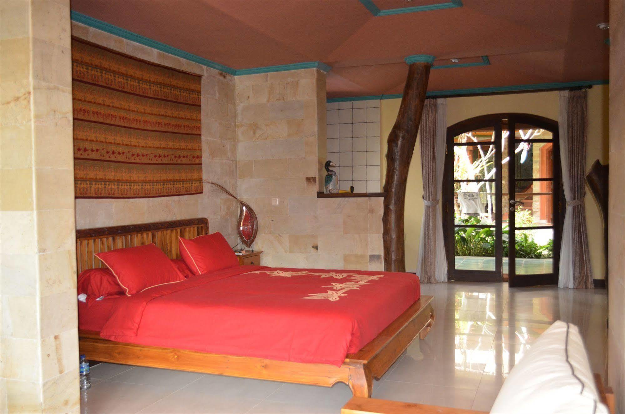 Saudara Home Ubud Экстерьер фото